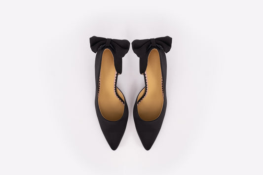 Aerial view of Annie Court shoe in black. A formal evening shoe with stiletto heel and bow on the back. Womens shoes in larger sizes available in sizes 42-46.