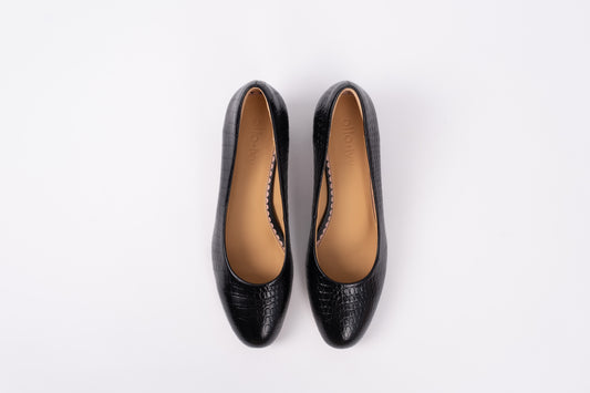 Aerial view of Lily court shoes in Black Croc available in larger UK sizes 8-12