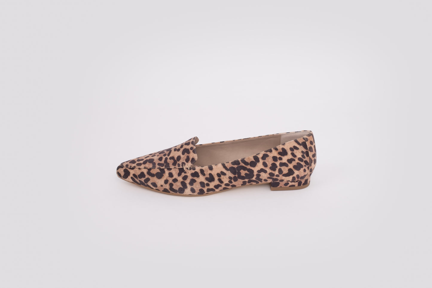 Side profile of womens flat shoe Ava. Ladies footwear available in larger European sizes 42-46. Standard and wide fit.