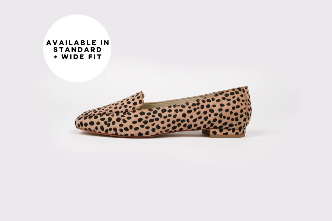 Side shot of Aubrey Cheetah a womens sizes 9 flat shoe