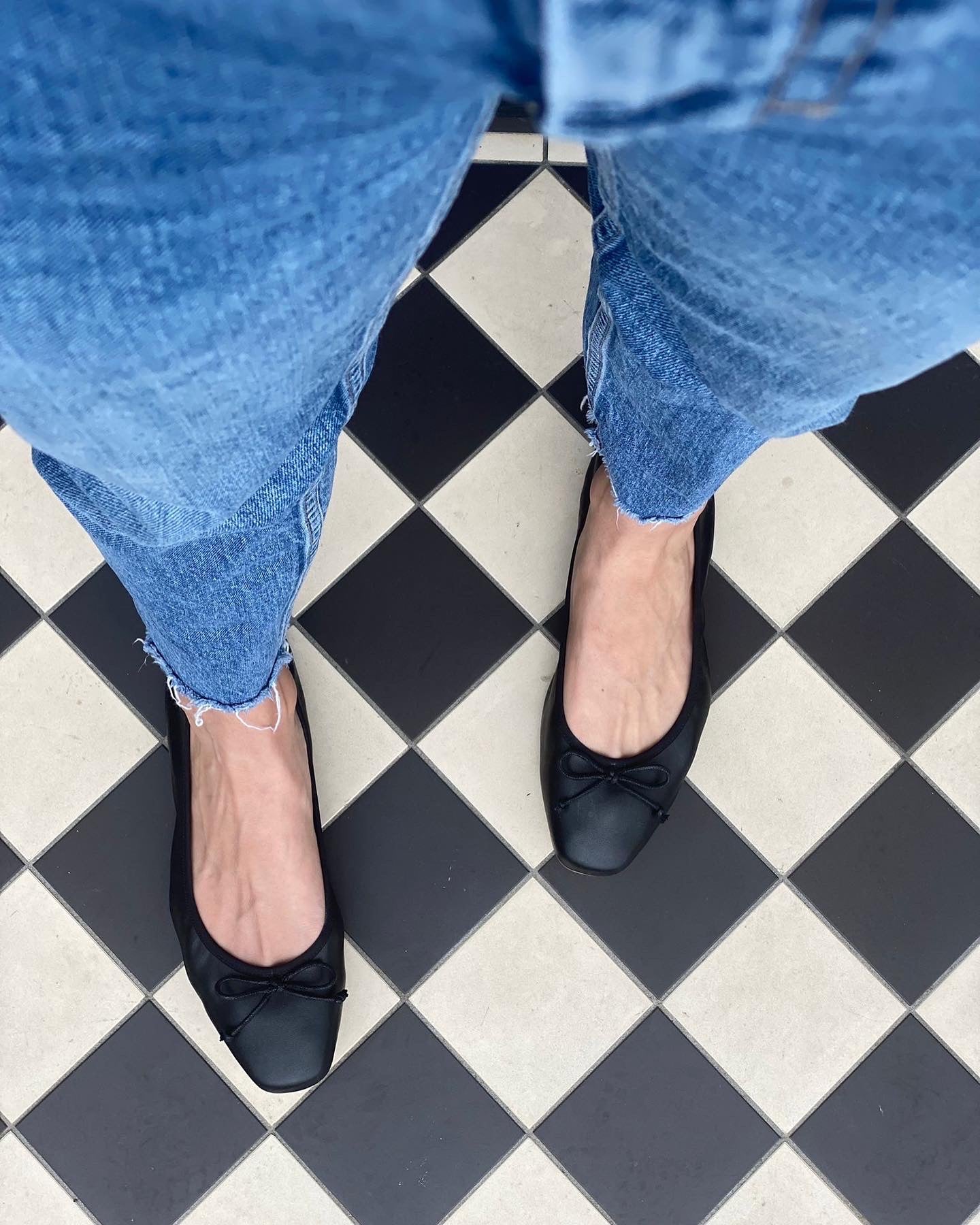 Real life photo of Olivia Flats in Uk larger sizes 8-12