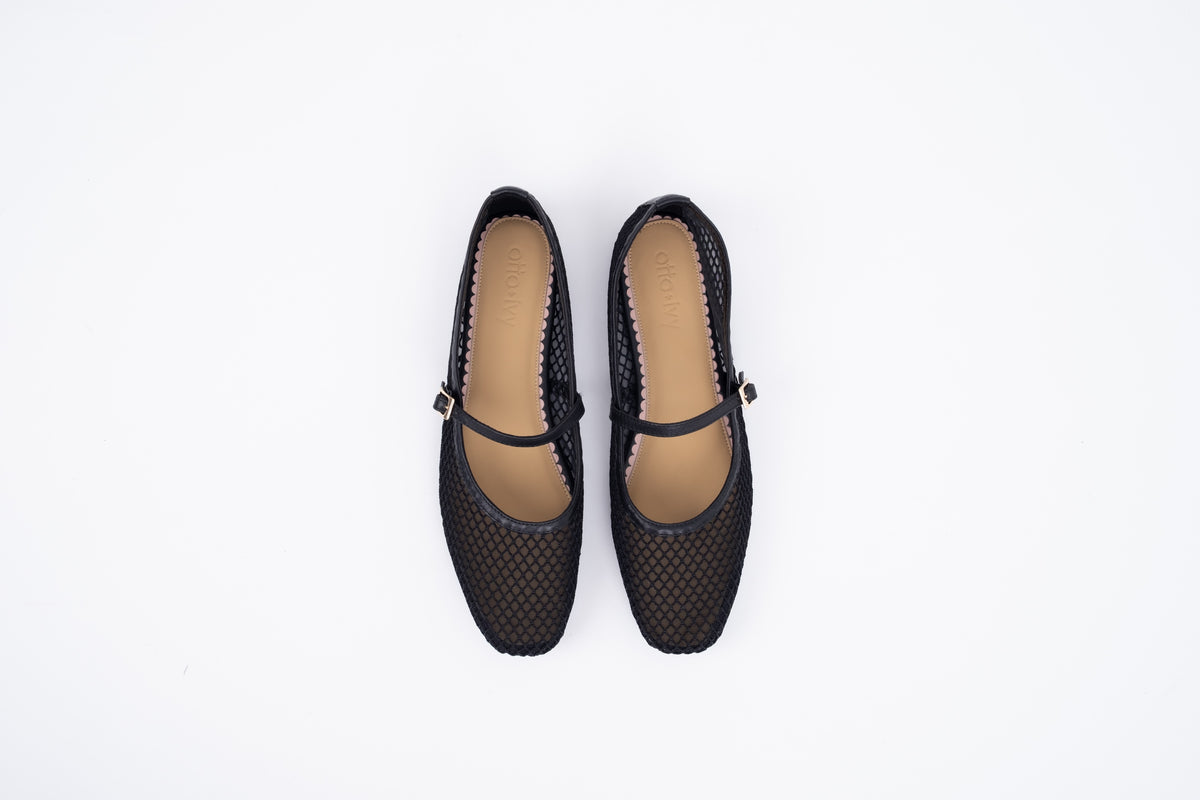 ERICA FLAT (BLACK)