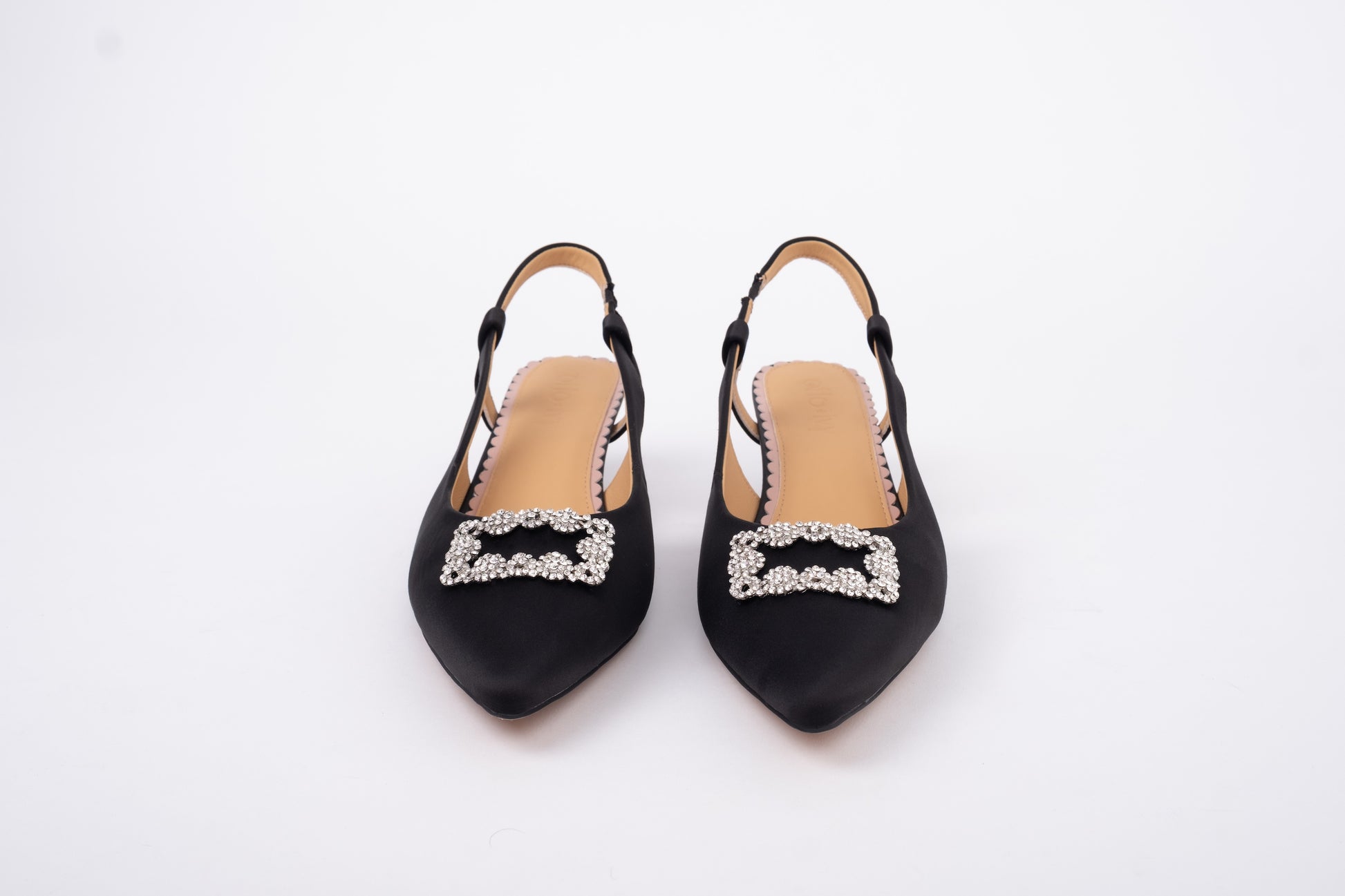 Front view of womens large sizes slingback heels in sizes 42-46