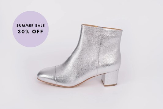 IZZY BOOT (SILVER)