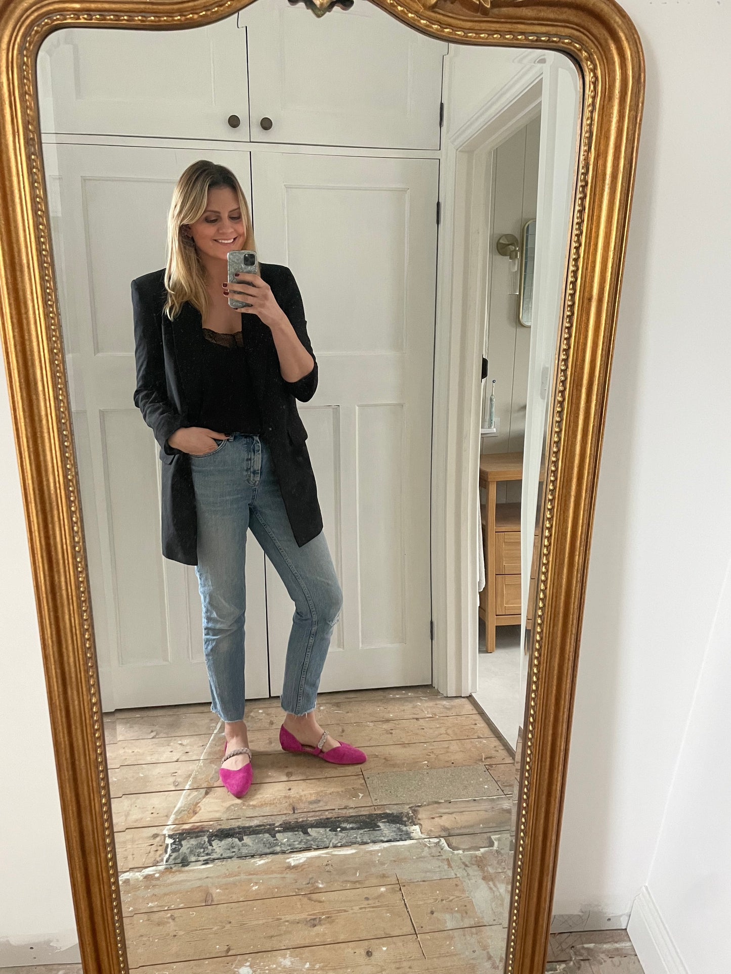 AMBER FLAT (FUCHSIA)