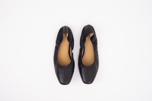 MOLLY FLAT (BLACK)
