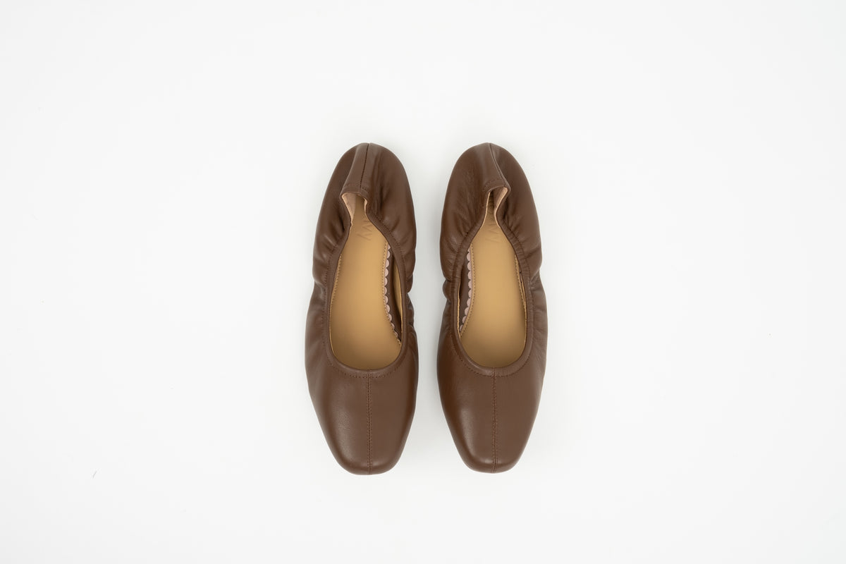 MOLLY FLAT (BROWN)