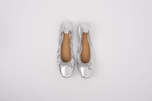 OLIVIA FLAT (SILVER)