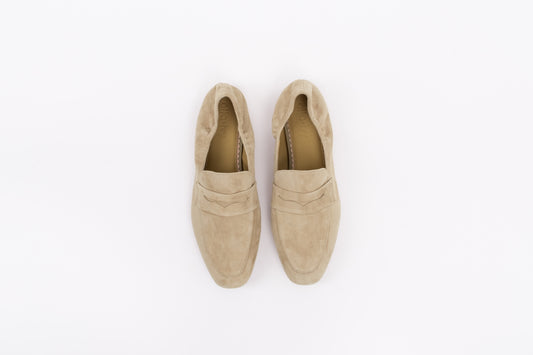 Aerial shot of womens beige latte coloured suede loafer in large sizes for big feet in 42 43 44 45 46