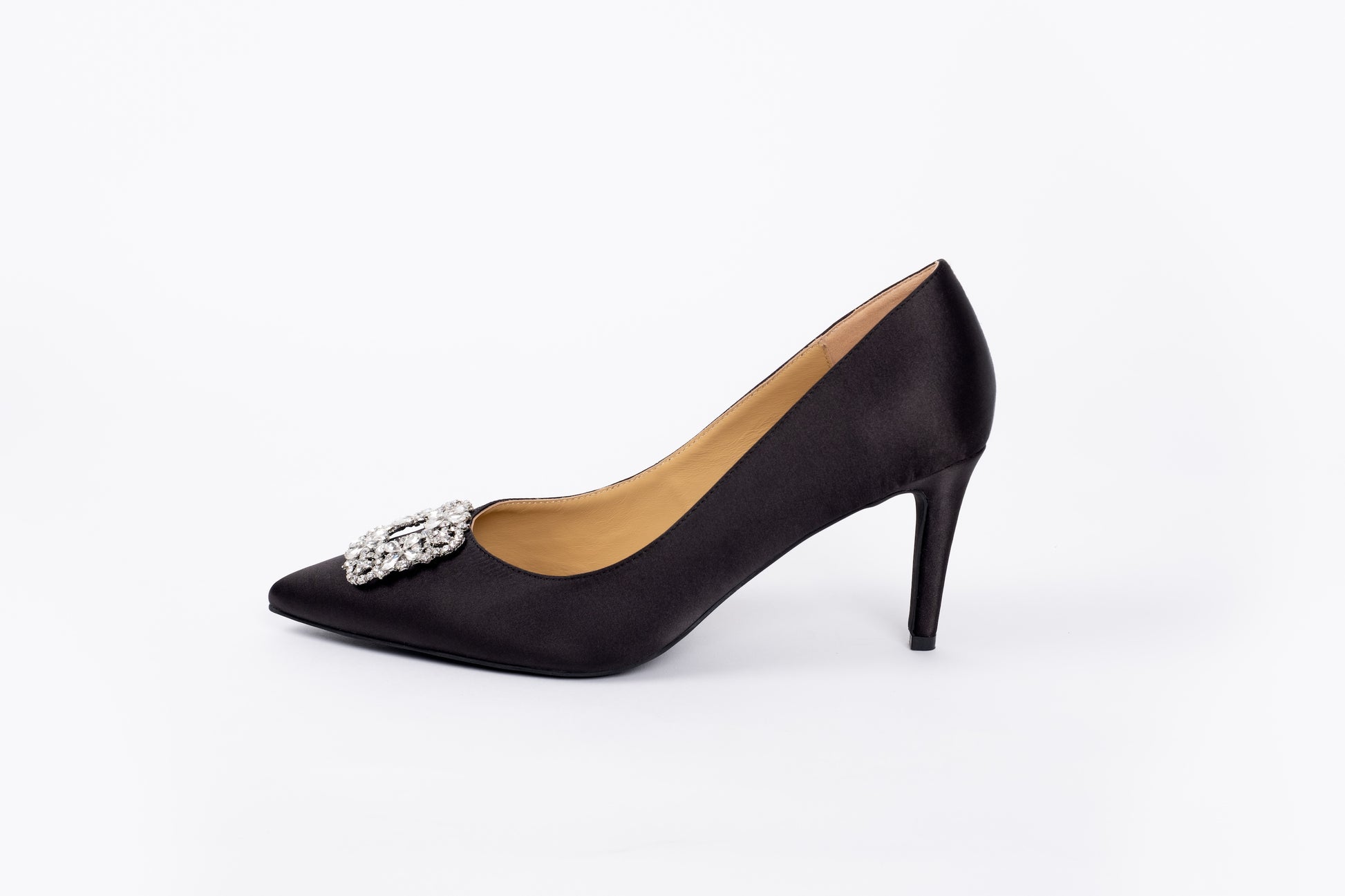 Side profile of Annabelle Court shoe, a womens heel in car get UK sizes 8-12